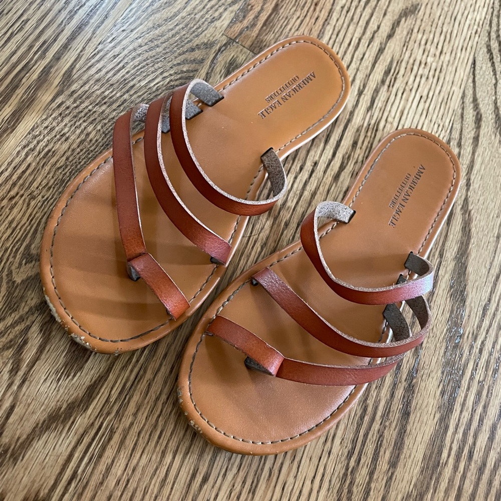 American Eagle Sandals